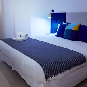 https://isa-botica-apartments.hotelsincadiz.net